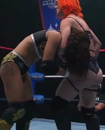 Gigi Dolin's greatest attire! 🍑