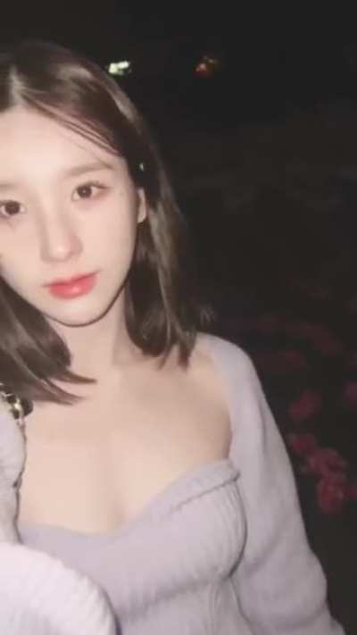 Heejin