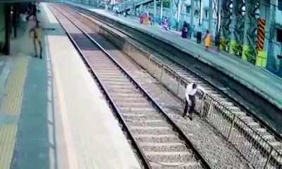 Crazy guy risk his life for his shoe almost dies