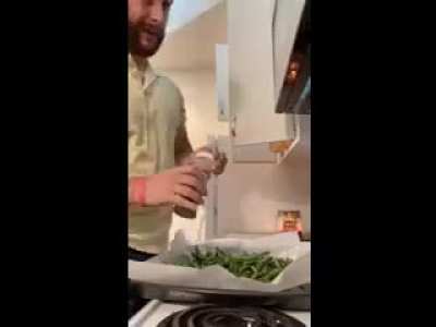 My brother made a covid-safe Thanksgiving recipe that I wanted to share with you all.
