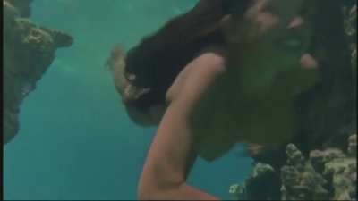 Phoebe Cates