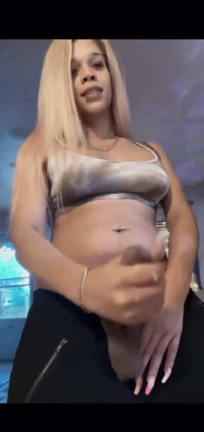 Raven Babe is so fine with that big ðð<wbr>¦ð<wbr>¦ð¤<wbr>¤ð