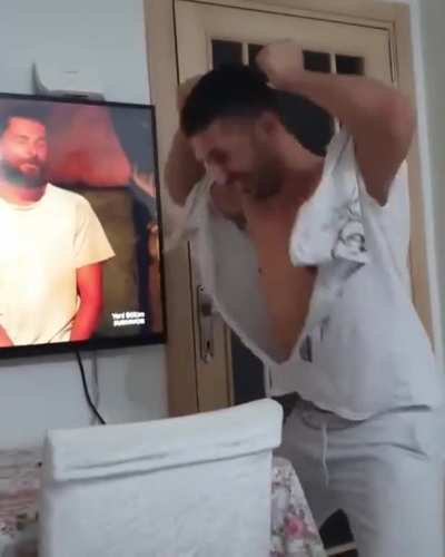 Akıl sağlı<wbr>ğınız için NSFW koydum