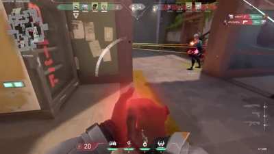 Perfect spray control ace done by teammate