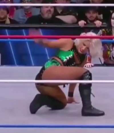 Toni Storm