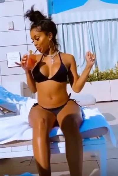 Saweetie🤩