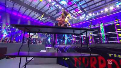 [The Horror Show at Extreme Rules Spoilers] Finish to Smackdown Tag Team Title match - New Day vs Cesaro & Shinsuke Nakamura
