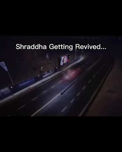 Title Puzzle solve kr rha hai