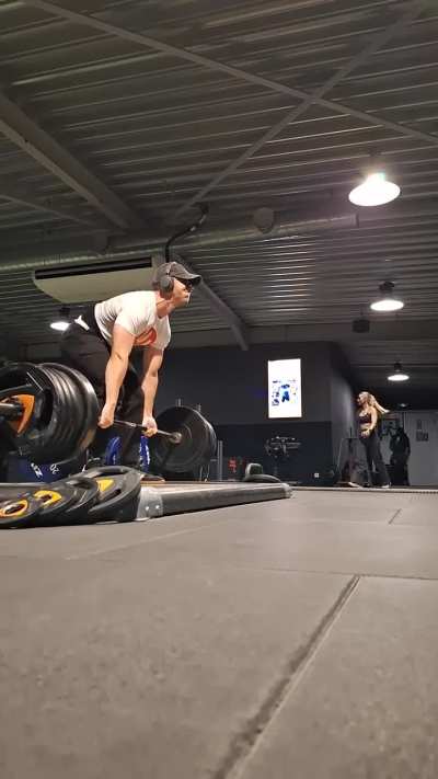 220kg/ 495lbs deadlift triple at 73kg bw