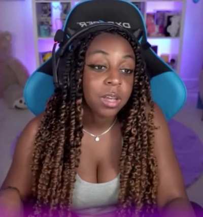 Busty Jazz 26