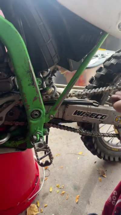 Is my chain to loose