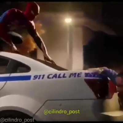 😱