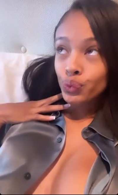 No bra
