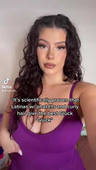 Latinas with huge tits >