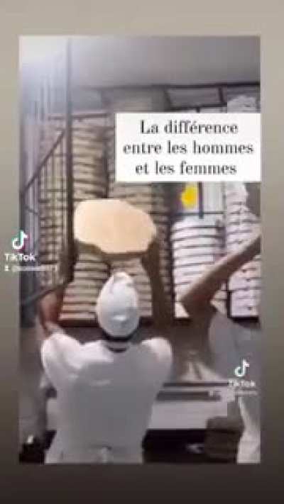 Stacking boxes
