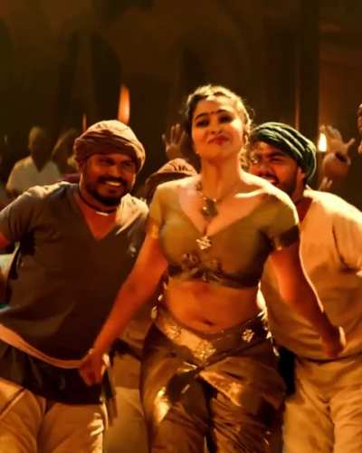 Divi Vadthya