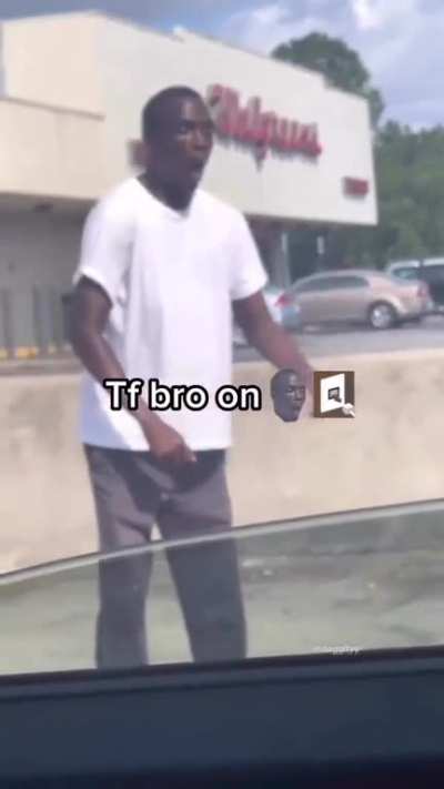 bro thinks he's a cod server