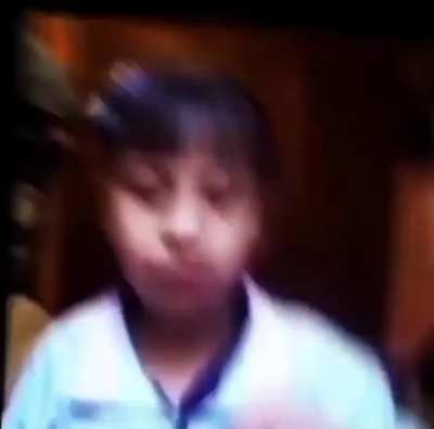 Bu nasıl video amk (daha önce atıldı mı bilmiyorum eğer atıldıysa aynı postu gördü<wbr>ğünüz için özür dilerim saygılar)
