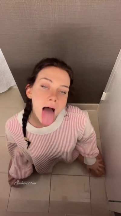 Her fav posish