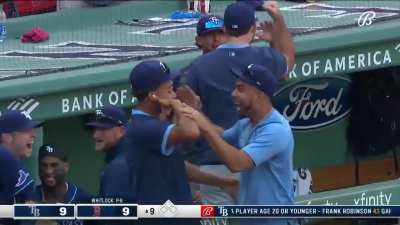 [Highlight] Rays Austin Meadows Ties Game Vs. Red Sox With Inside-The-Park HR in 9th