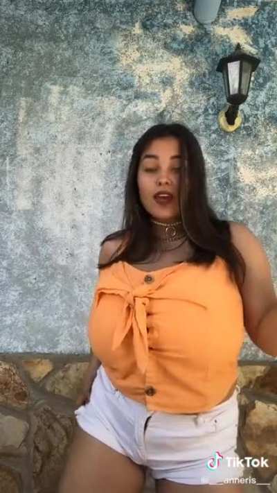 That poor shirt :'(