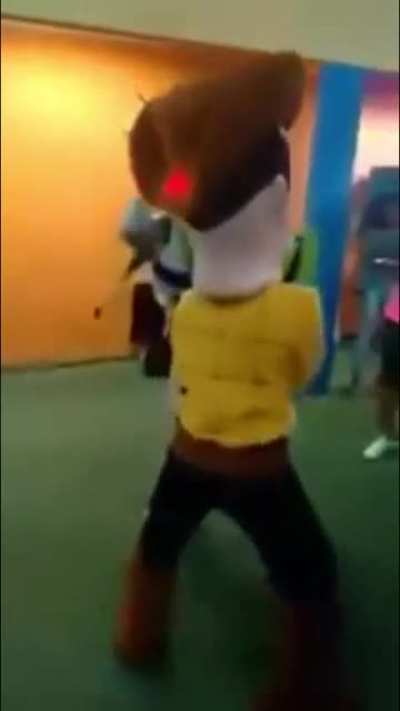 Buzz e Wood salvando a infância dos pais ps: 