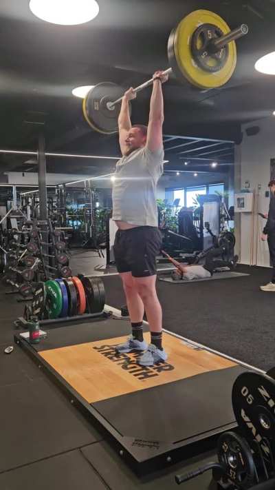 100kg Overhead