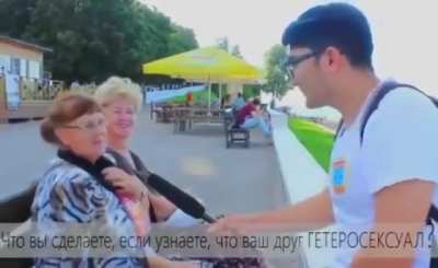 Вот таких вот друзей взять бы за хуй, да в музей.