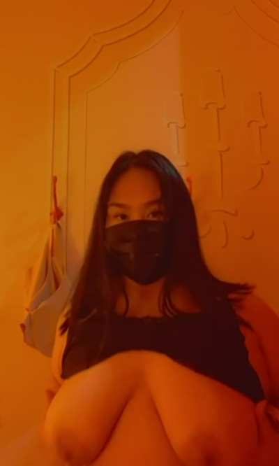 is anyone here into asians | oc