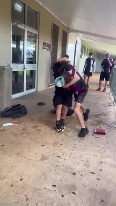 aussie high schoolers, broken nose