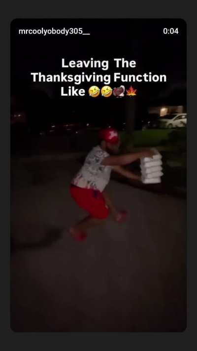 😂