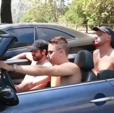 Bromantic