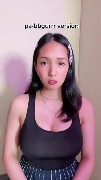 Roxanne Barcelo