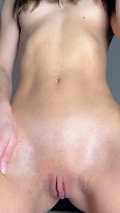 Smooth, shaved, and showing off