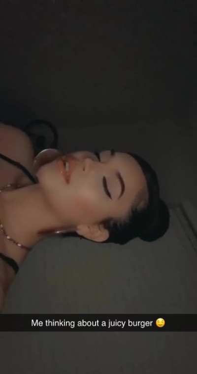 (F24) Hi, friends? 😂🤷🏻‍♀<wbr>️