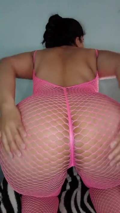 I am a big ass who really enjoys farting... ðð<wbr>¨