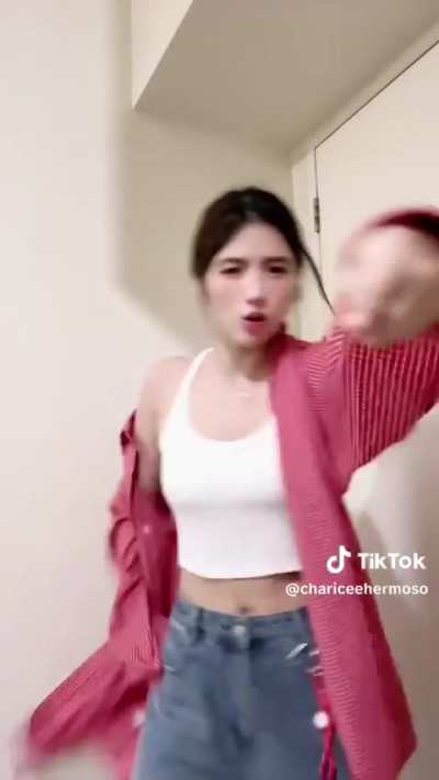 1621