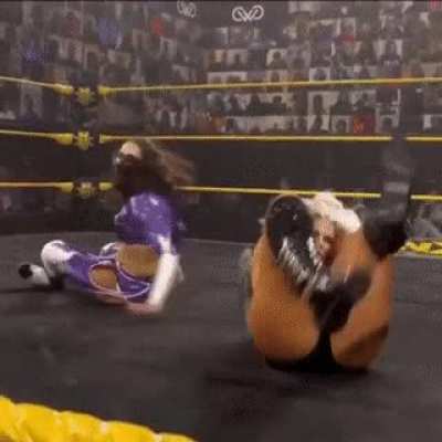 Toni jiggles
