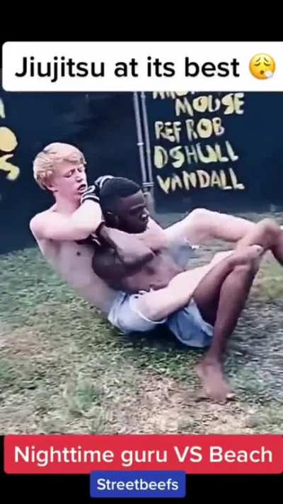 No glove touch? No problem. Ostensible BJJ practitioner stays calm and gets the submission.