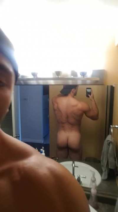 Bros, I got the cake🎂, who's bringing the eggplant🍆