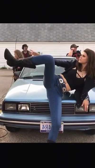 Alexandra Daddario