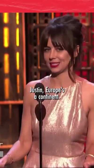 She Roasted 4 people with 1 sentence