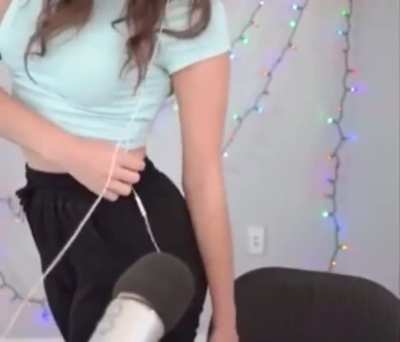 Posing on stream