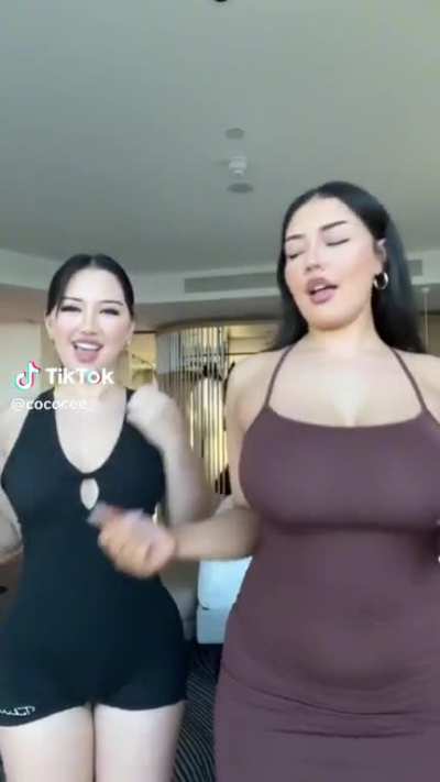 check-out our big hearts through our TTs @cococee_ & @kaia