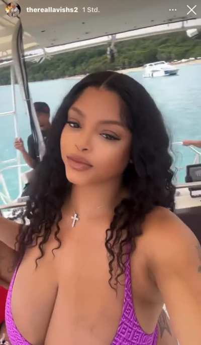 Lavish Styles - Dancin' on a boat 🛥️ 🔥 - Instagram Story 2/14/2026