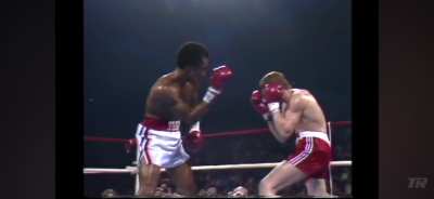 Sugar Ray Leonard knocks out Dave Boy Green to defend his WBC welterweight title