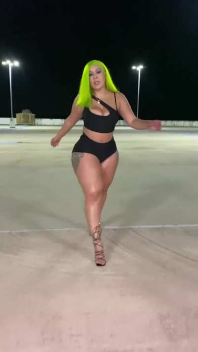 Bad gal