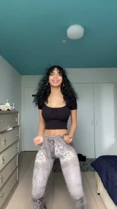 @Apriltiberc