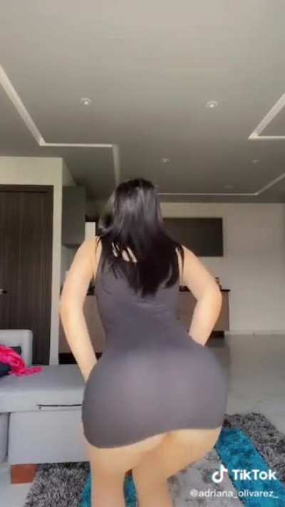 ⠀