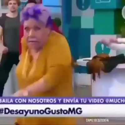 moai se ves esto saludameeeeeeeee xd
